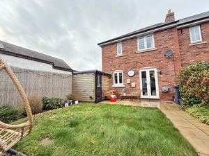 Photo 19- click for photo gallery